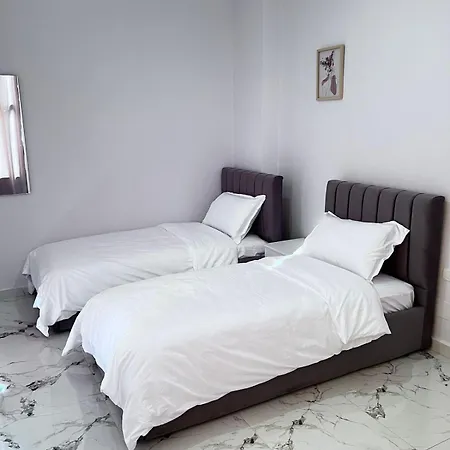 Prime Luxury * Lushnje