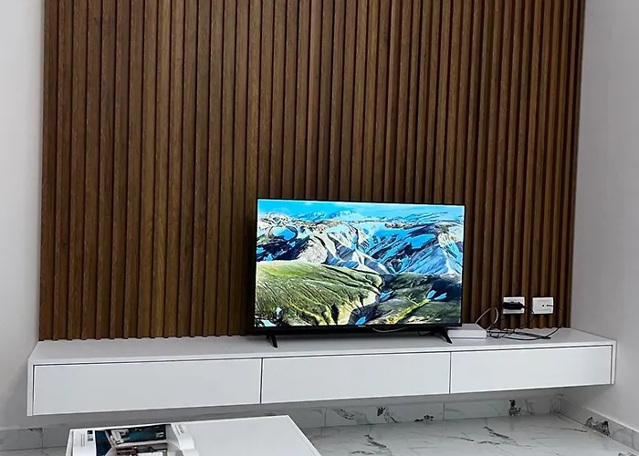 Prime Luxury Lushnjë